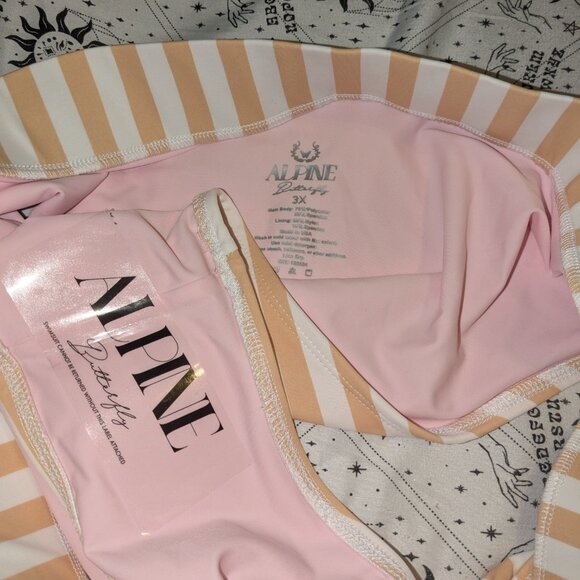 Alpine Butterfly cheeky bottoms size 3x - Picture 3 of 3